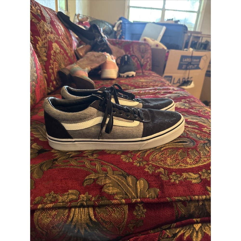 Vans Old Skool Classic Mens Size 10 Black Gray Athletic Skate Shoes Sneakers